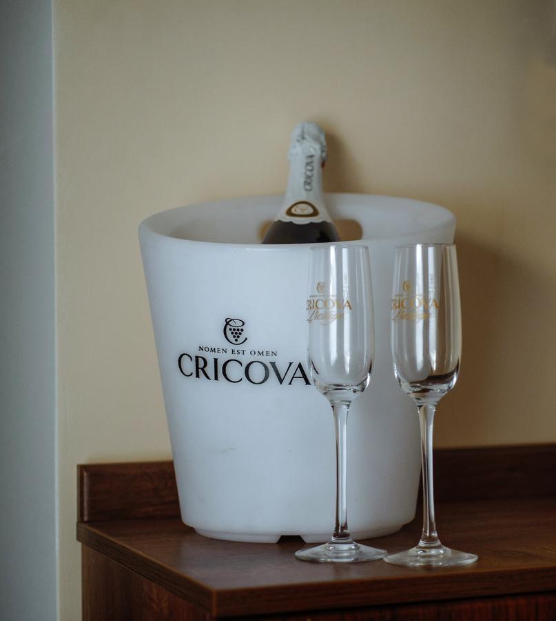 Astoria Hotel Chişinău Eksteriør billede